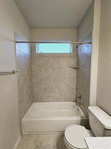 1449 GoForth RD, Kyle, TX 78640