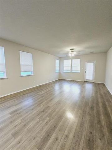 1449 GoForth RD, Kyle, TX 78640