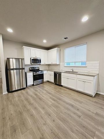 1449 GoForth RD, Kyle, TX 78640