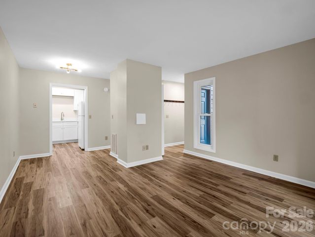 520 Courtwood Lane 8, Hendersonville, NC 28739