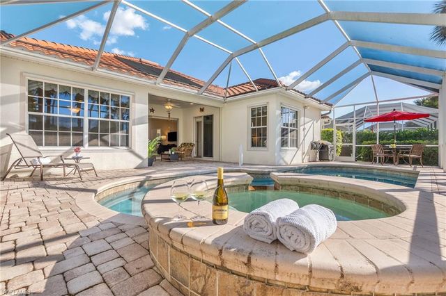 20000 Seadale CT, Estero, FL 33928
