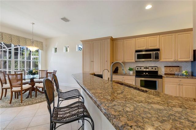 20000 Seadale CT, Estero, FL 33928