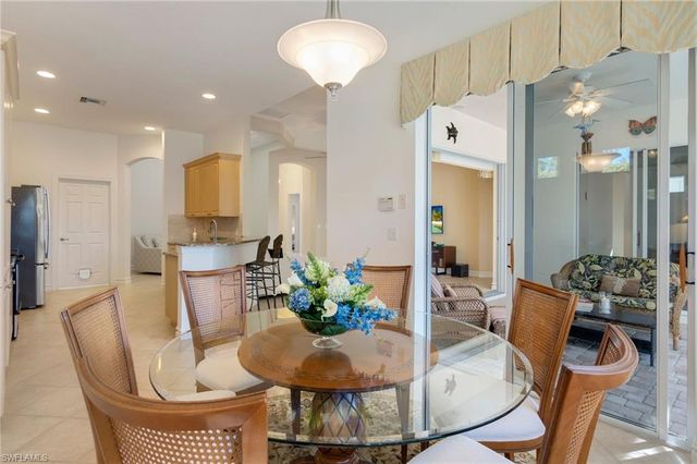 20000 Seadale CT, Estero, FL 33928