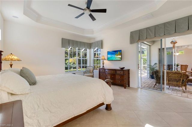 20000 Seadale CT, Estero, FL 33928