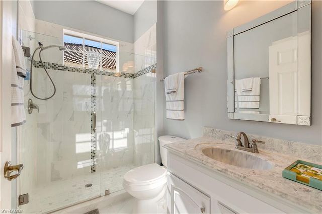 20000 Seadale CT, Estero, FL 33928