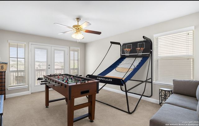 909 Kauri Cliffs, Cibolo, TX 78108