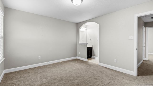 909 Kauri Cliffs, Cibolo, TX 78108