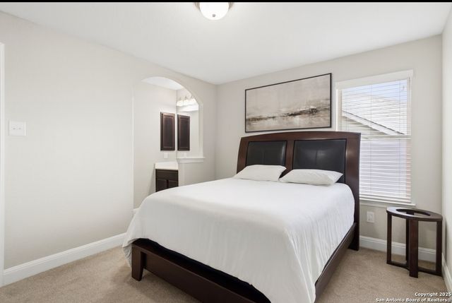 909 Kauri Cliffs, Cibolo, TX 78108