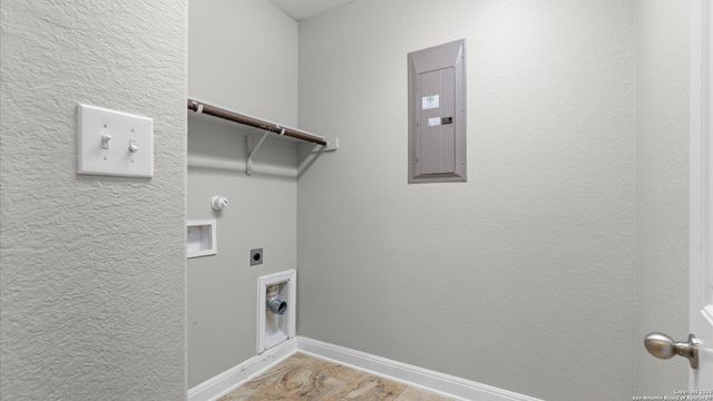 909 Kauri Cliffs, Cibolo, TX 78108