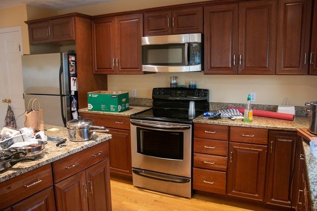 4 Humphrey 1, Wakefield, MA 01880