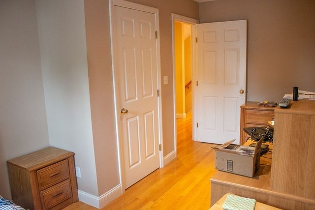 4 Humphrey 1, Wakefield, MA 01880