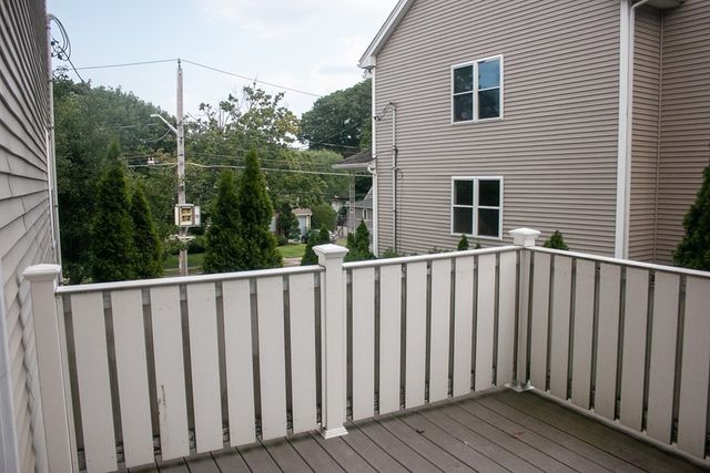 4 Humphrey 1, Wakefield, MA 01880