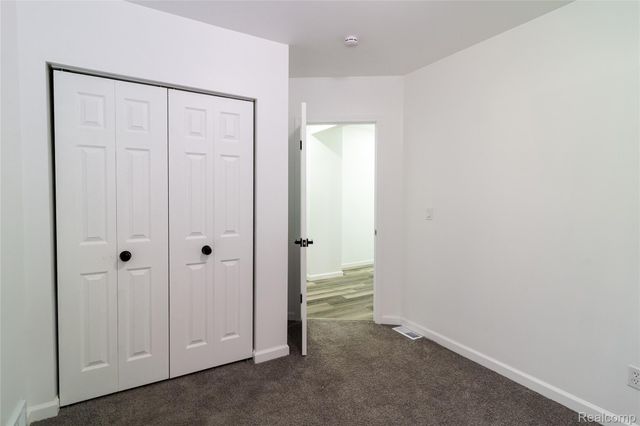 12245 Abington Avenue, Detroit, MI 48227
