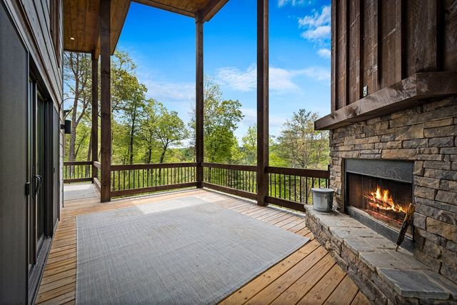 670 River Hills, Mineral Bluff, GA 30559