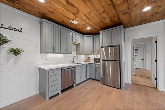 670 River Hills, Mineral Bluff, GA 30559