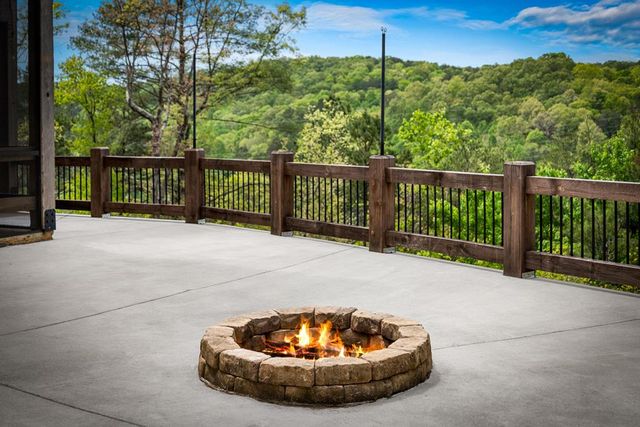 670 River Hills, Mineral Bluff, GA 30559
