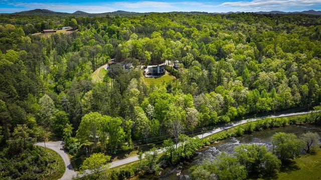 670 River Hills, Mineral Bluff, GA 30559