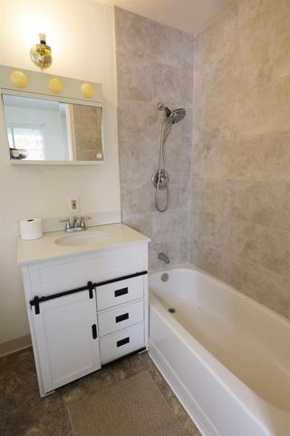 3905 Fell St, Sacramento, CA 95838