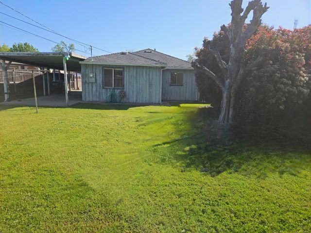 3905 Fell St, Sacramento, CA 95838