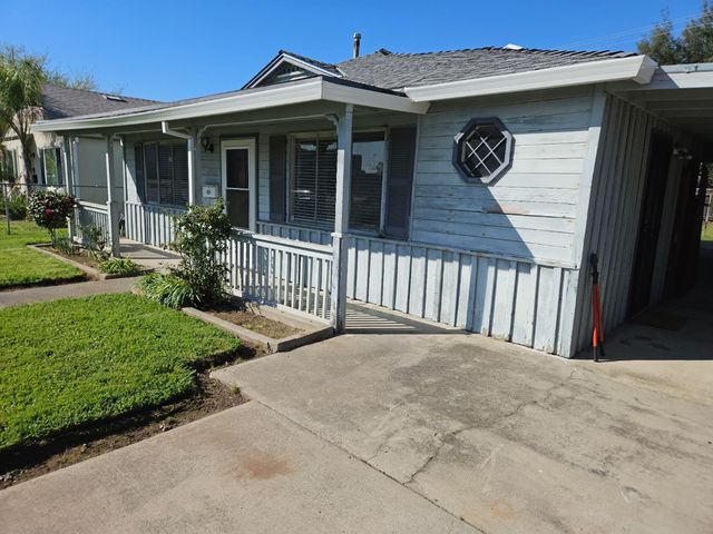 3905 Fell St, Sacramento, CA 95838