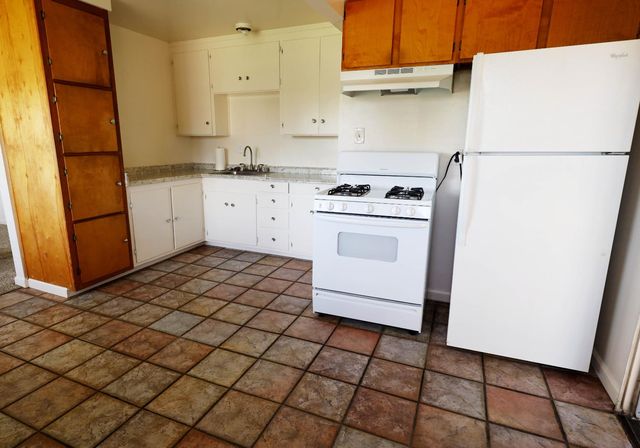 3905 Fell St, Sacramento, CA 95838