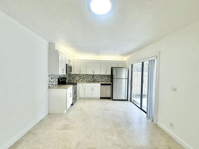 173 Lake Arbor Drive, Palm Springs, FL 33461