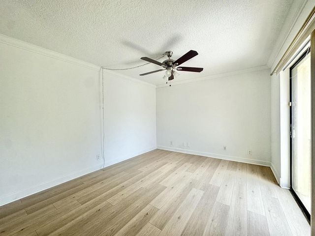 173 Lake Arbor Drive, Palm Springs, FL 33461