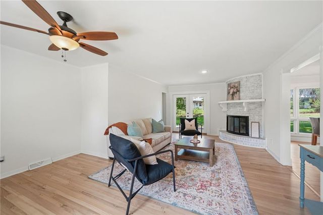 3706 W 96th Street, Overland Park, KS 66206