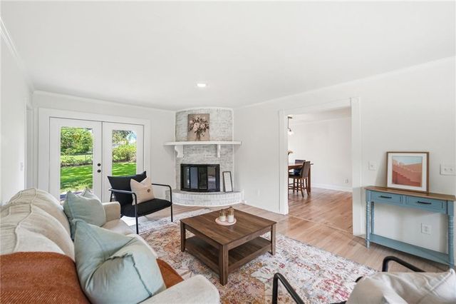 3706 W 96th Street, Overland Park, KS 66206