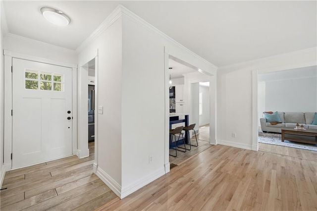 3706 W 96th Street, Overland Park, KS 66206