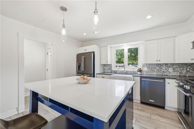 3706 W 96th Street, Overland Park, KS 66206