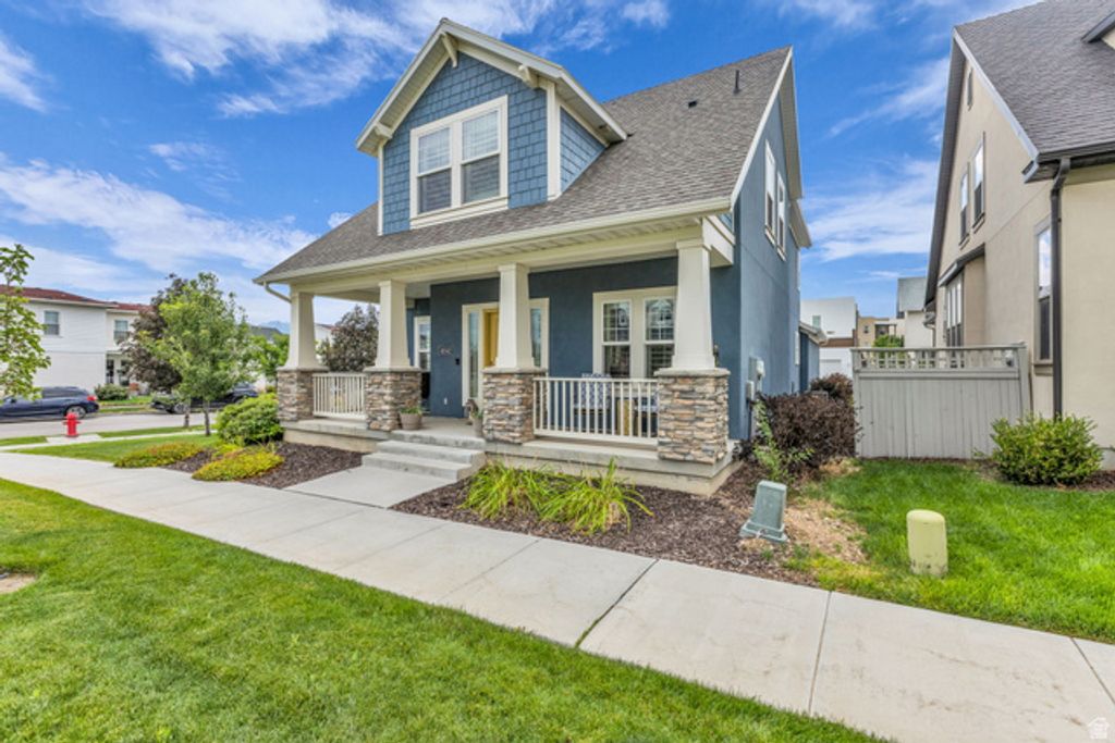 10562 S STURGEON DR, South Jordan, UT 84009 — exterior