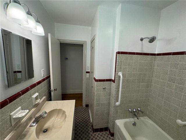564 Wimbledon Road NE, Atlanta, GA 30324