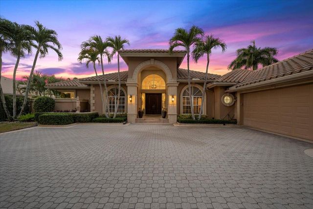 1338 Breakers West Boulevard, West Palm Beach, FL 33411