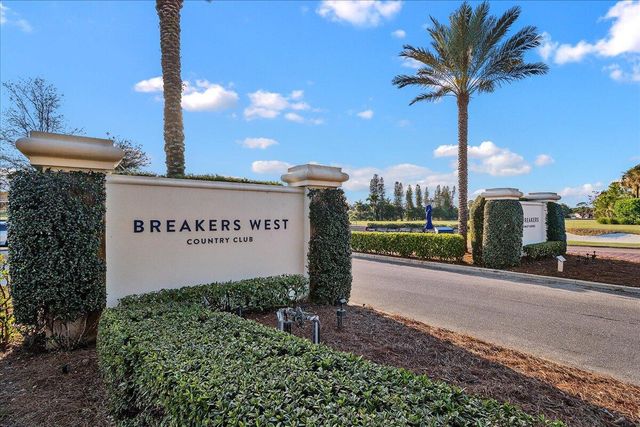 1338 Breakers West Boulevard, West Palm Beach, FL 33411