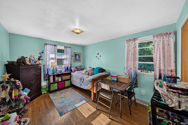 23737 Decamp Boulevard, Elkhart, IN 46516