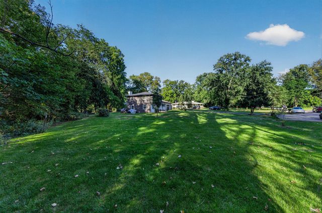 23737 Decamp Boulevard, Elkhart, IN 46516