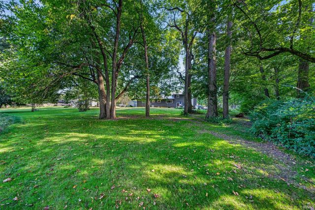 23737 Decamp Boulevard, Elkhart, IN 46516