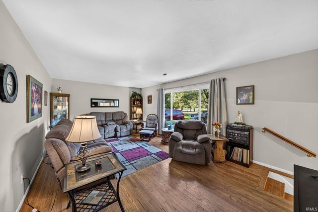 23737 Decamp Boulevard, Elkhart, IN 46516