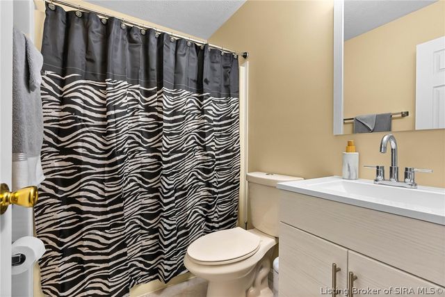 922 Presidential Place, Jeffersonville, IN 47130