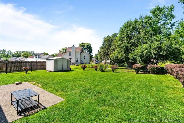922 Presidential Place, Jeffersonville, IN 47130