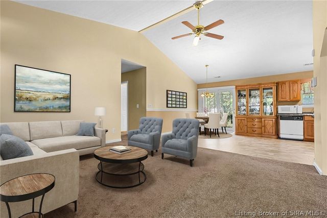 922 Presidential Place, Jeffersonville, IN 47130