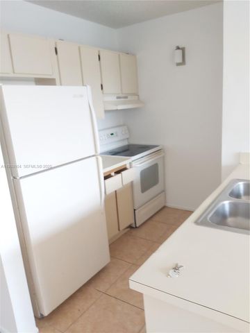 2501 Riverside Dr 212-A, Coral Springs, FL 33065