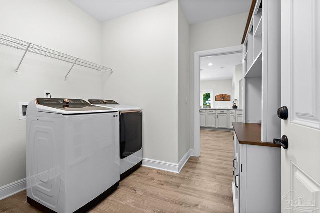 5528 Heatherton Rd, Milton, FL 32570