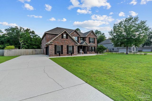 5528 Heatherton Rd, Milton, FL 32570