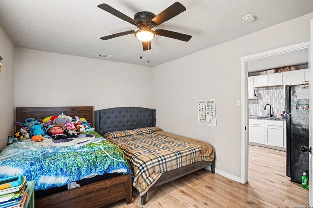 5411 Clark, San Antonio, TX 78223