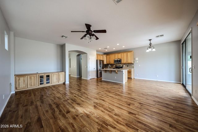 15988 W COCOPAH Street, Goodyear, AZ 85338