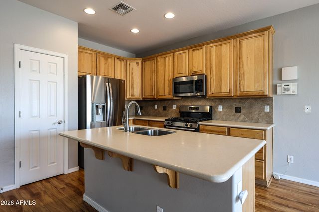 15988 W COCOPAH Street, Goodyear, AZ 85338