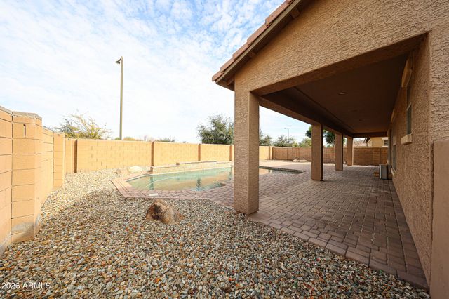 15988 W COCOPAH Street, Goodyear, AZ 85338