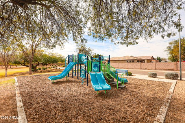 15988 W COCOPAH Street, Goodyear, AZ 85338